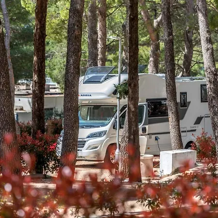 Riviera Mobile Camping *