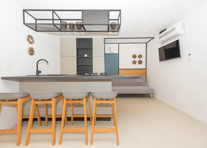 Riviera Mobile Camping *